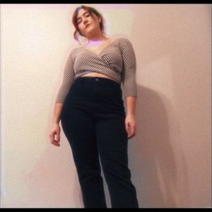 Checkered black and white wrap crop top!